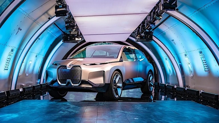 BMW представи малък автономен джип