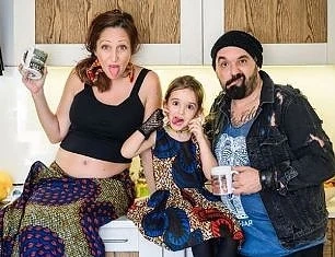 Дичо и жена му Карина очакват второ дете