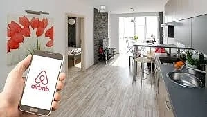 Airbnb трупа загуби за стотици милиони долари заради коронавируса