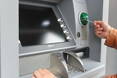 Вандали потрошиха банкомати в пловдивски квартал