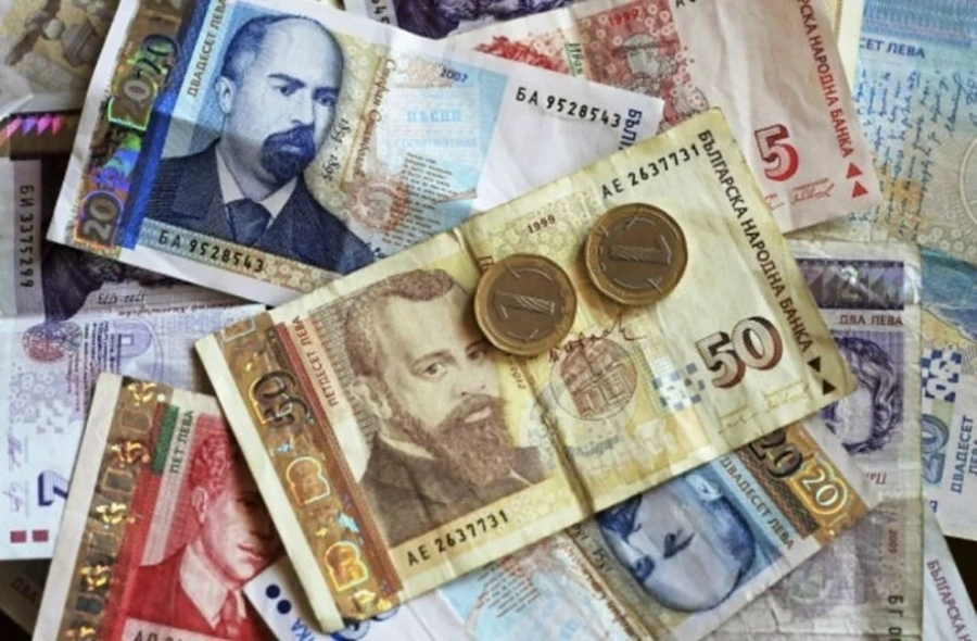 Новите пенсии за последното тримесечие на 2021 г. ще са с 20% по-ниски