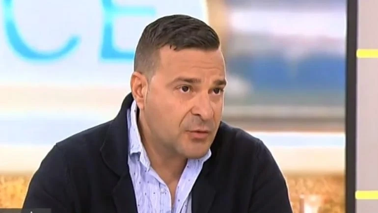 Слави Ангелов е поръчан от чужбина