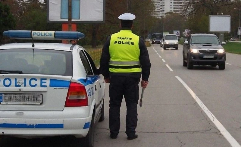 Полицейска операция в цялата страна против нарушения по пътищата