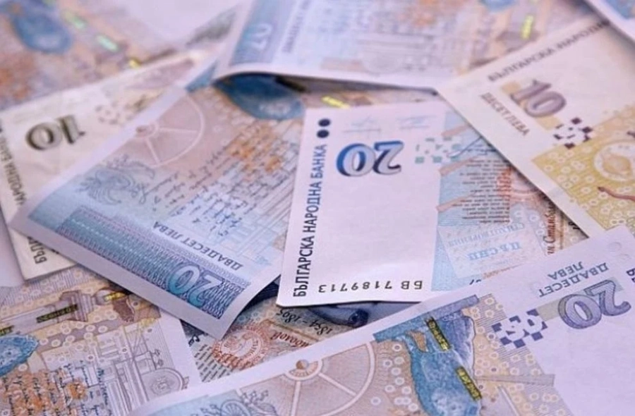 От утре спираме да работим за държавата