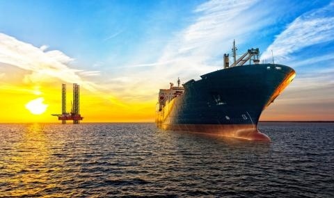 Първият танкер с ирански петрол получи Венецуела