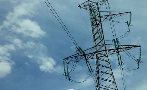 ГЕРБ предлага от 1 октомври всички фирми да купуват ток от борсата