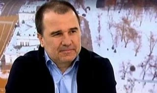 Цветомир Найденов с нови разкрития: Божков държал сакове с евро, от които момичета са си взимали пари