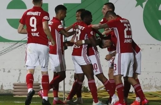 ЦСКА пбеди с 1:0 \