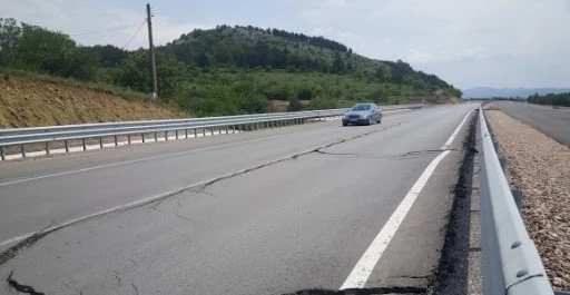 АПИ: Няма пропадане на настилката на бъдещата автомагистрала „Европа\