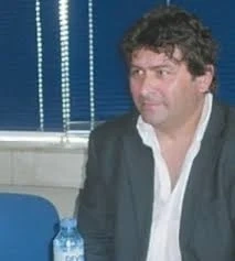 Лидерът на ДСБ в Благоевград се гушна с БСП
