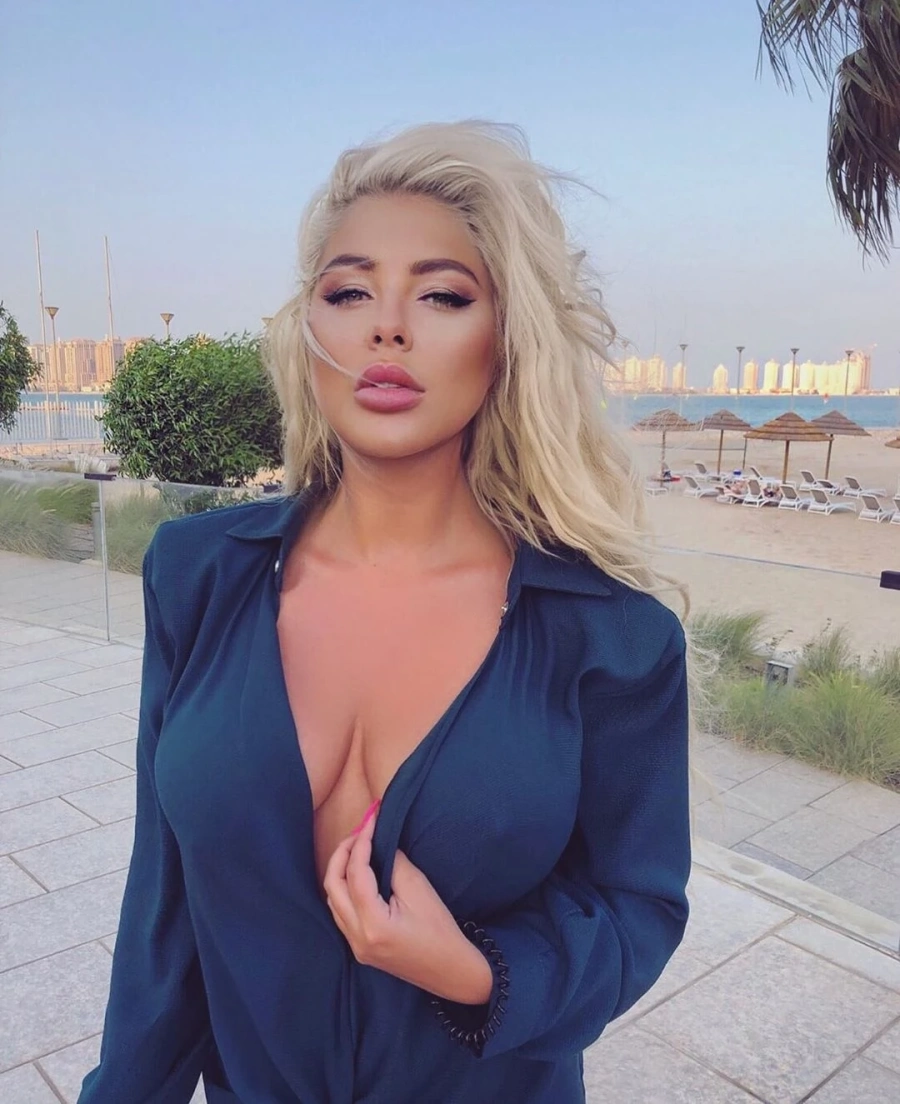 Андреа бяга в Румъния от Кобрата