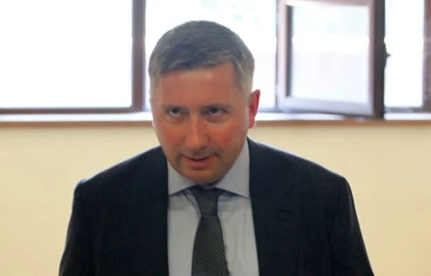 Прокопиев като Софиянски, оправдан