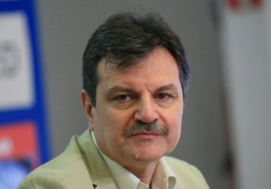Д-р Симидчиев: 200 от зрителите на финала за Купата ще са с COVID-19