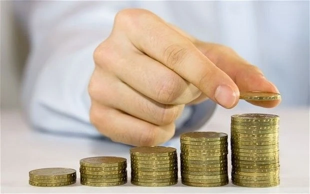 Спад на инфлацията в период на криза е нормално, коментира икономист
