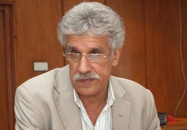 Изгоненият за некадърност доносник от ДС Емил Георгиев от \