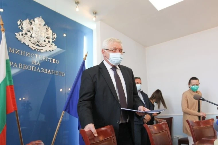 От днес се връщат част от ограничителните мерки