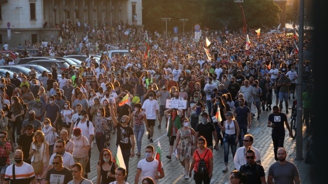 Четвърта вечер протести в София