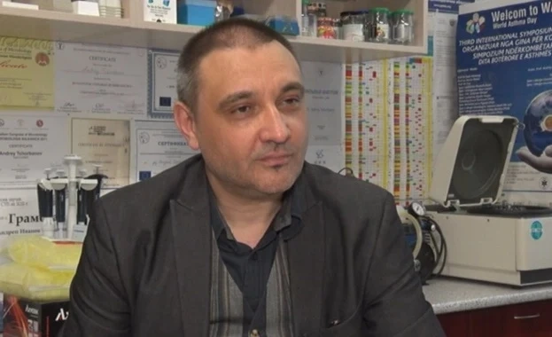 Доц. Чорбанов: Антителата не са никакъв критерий за предпазване от COVID-19