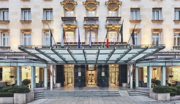 КЗК няма да се произнася по сделката за „София Хотел Балкан“