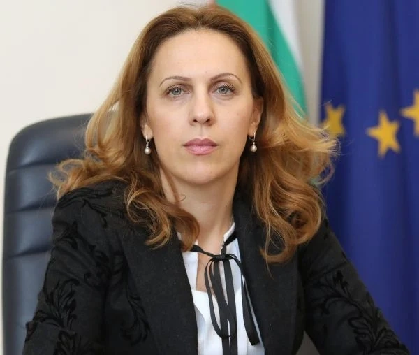 Нов успех на Марияна Николова! Украинските туристи тръгват към България