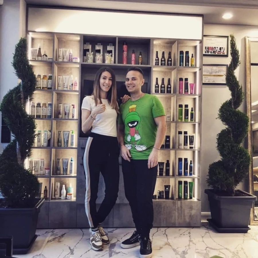 Наш фризьор съветва за лесни прически с мокра коса