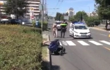 Лек автомобил блъсна майка с бебе на пешеходна пътека в Бургас