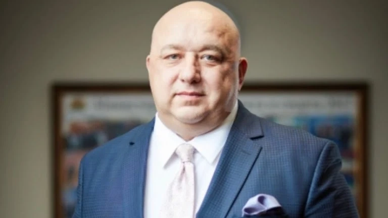 Министър Красен Кралев е с коронавирус