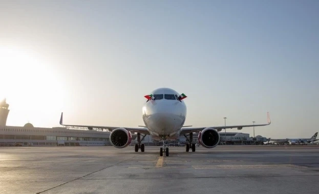 Първият Airbus на Wizz Air кацна в Абу Даби
