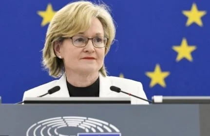 Ирландка стана еврокомисар за финансовите услуги