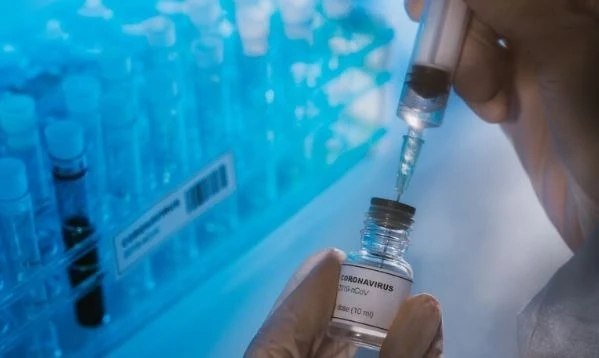 Първата партида руска ваксина вече е в магазините