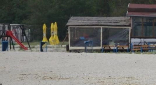ДНСК ще премахва незаконни подвижни обекти по плажовете и курортите