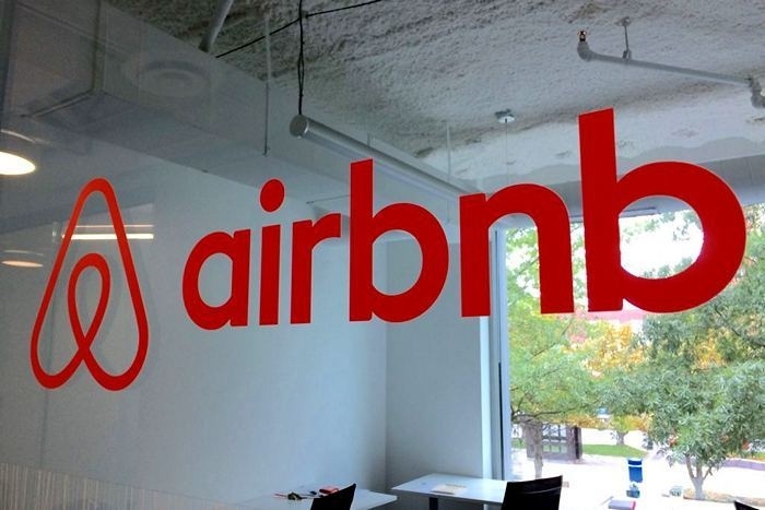 Европейски градове настояват за по-строги правила за Airbnb