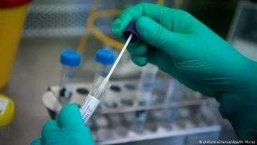Двама ученици в Русенско са с коронавирус