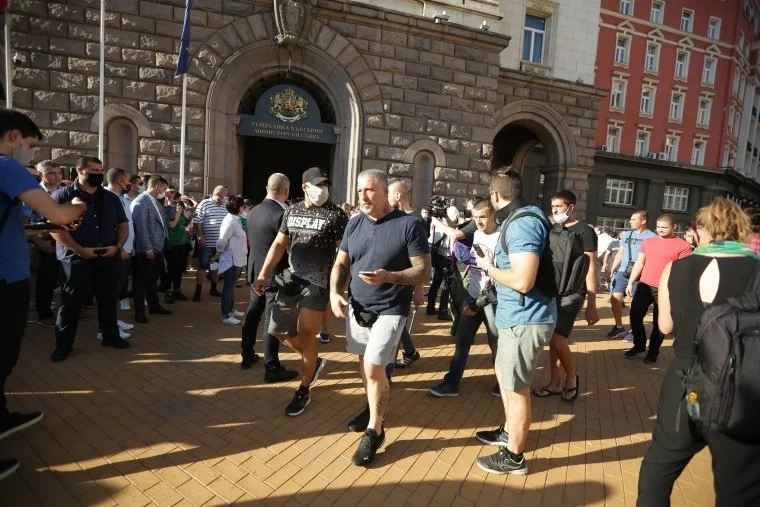 Контрапротест в подкрепа на правителството