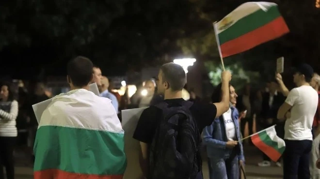 82-ра вечер на антиправителствени протести в София