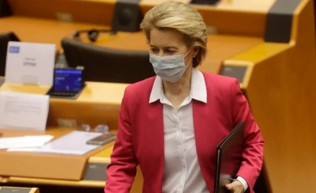 Урсула фон дер Лайен е под доброволна карантина
