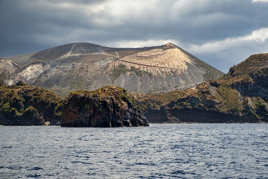 Островите на любовта - еротични скали и морски пещери