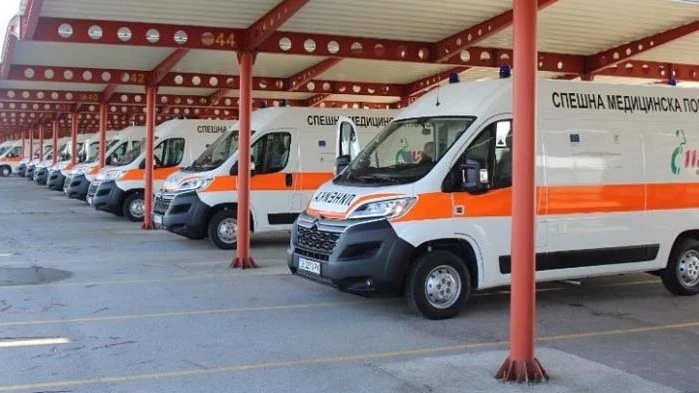 28 нови линейки тръгват из страната