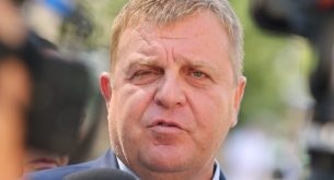 Каракачанов: Има одобрен проект за закупуване на бронирани машини на Специалните сили