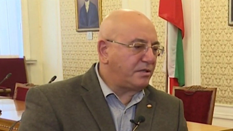 Ревизоро: Бобокови правят всичко възможно да си върнат лиценза за внос на отпадъци