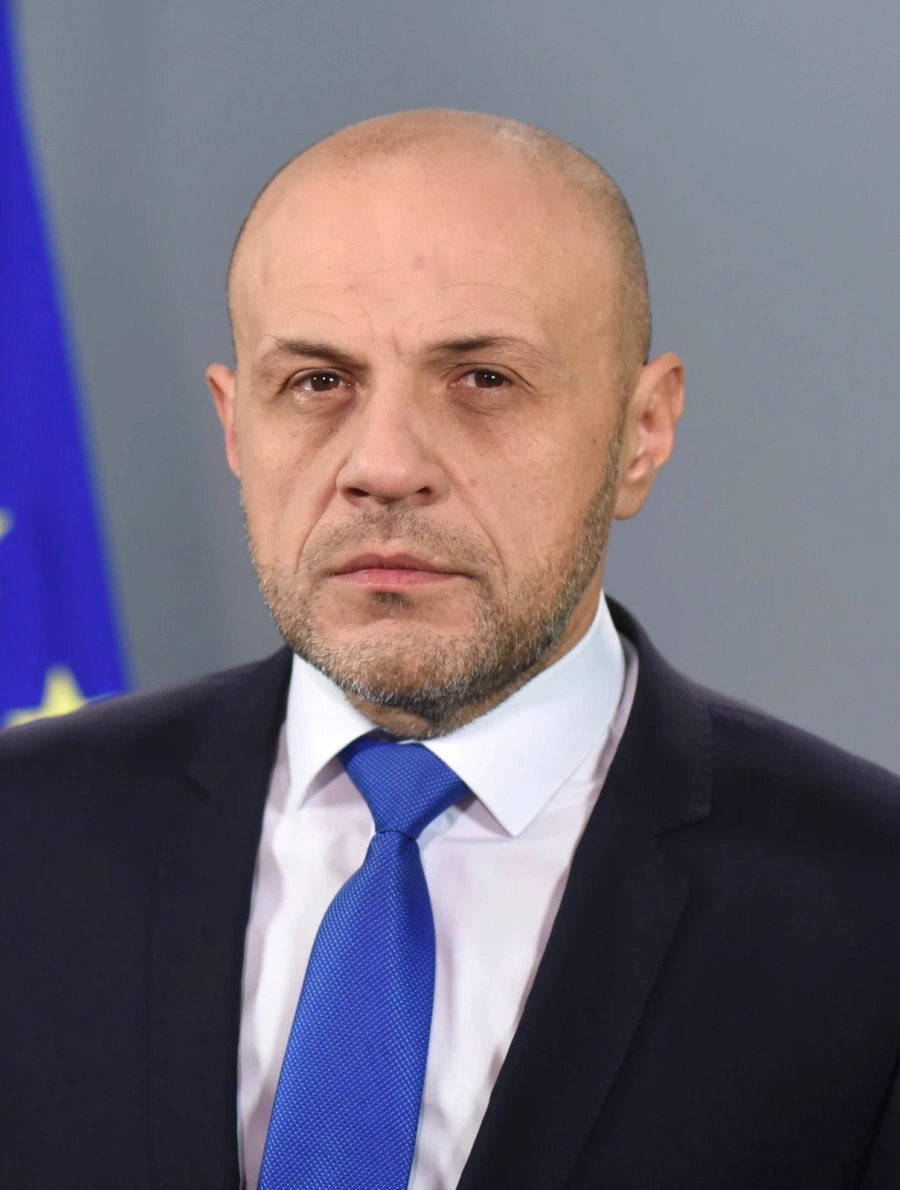 Дончев: 4,5 милиарда лева ще отидат за енергийна ефективност