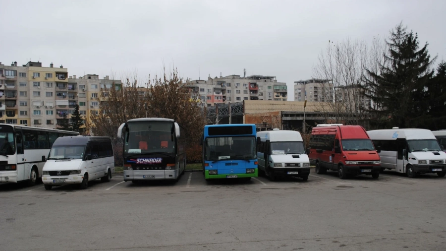 Правят цялостна проверка на автобусните линии в Ловеч и региона