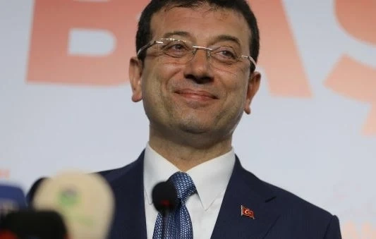 Кметът на Истанбул Екрем Имамоглу е в болница с коронавирус