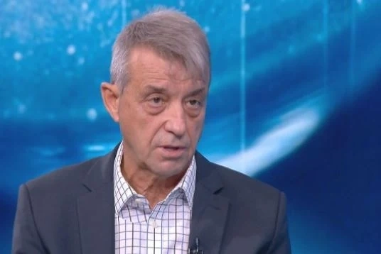 Проф. Коста Костов: Борисов не трябва да бъде лекуван като Тръмп
