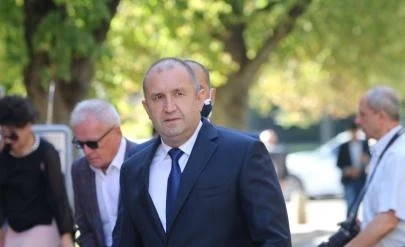 Румен Радев: Правителството предлага разоряващ бюджет