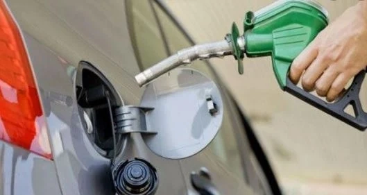 Малките бензиностанции продават горивата на 1.65 лв. за литър