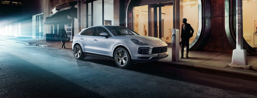Подарък Porsche ако си купиш самолет