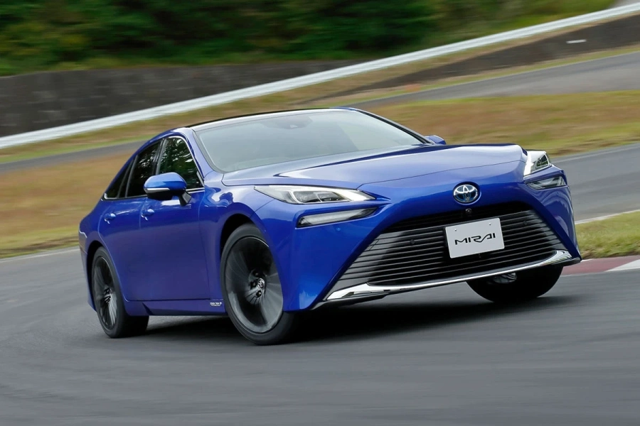Новата Toyota Mirai (снимки)
