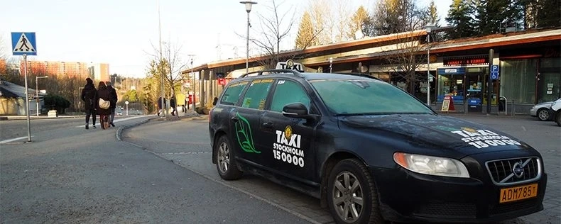 Такситата в Стокхолм участват в борбата срещу COVID-19