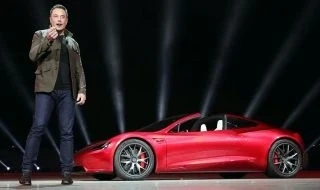 Мъск: Предложих на Apple да купи Tesla